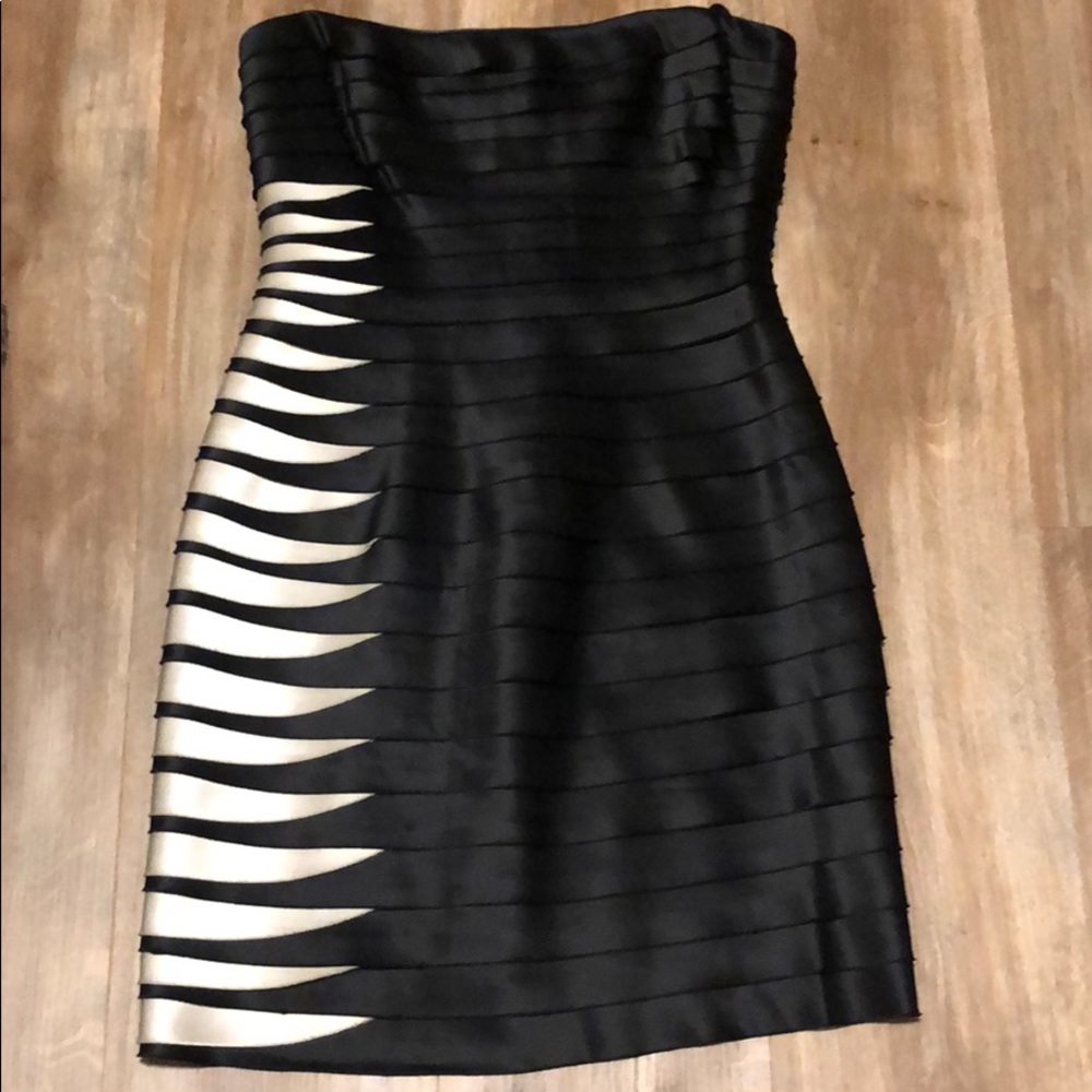 Cocktail black strapless dress
